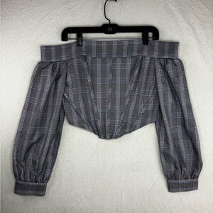 Voila women’s size medium top NWT